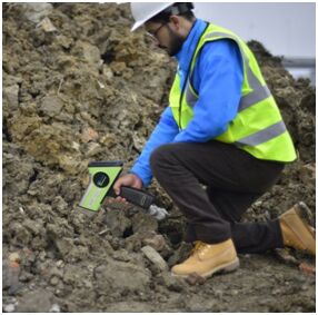 طیف‌سنج فلورسانس اشعه ایکس دستی HXRF-145AT برای تجزیه و تحلیل آلیاژ و فلزات گرانبها