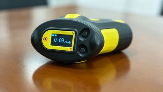 مانیتور دوز پرتو قابل حمل FJ-1100 صفحه نمایش OLED سنج هشدار تشعشع ثبت دز تجمعی