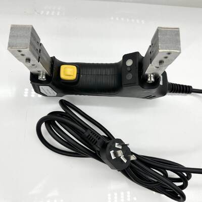 با عملکرد ضد آب دستي AC Yoke کشنده نقص مغناطيسي لامپ UV و نور سفيد