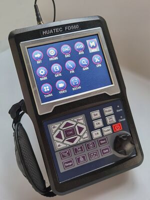 ردیاب عیوب اولتراسونیک دیجیتال قابل حمل HUATEC FD560 با حساسیت 120dB و حفاظت IP65 برای تست NDT