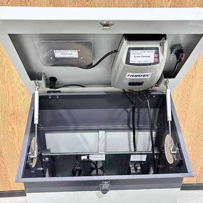 HUATEC-8DJ پالس ولتاژ بالا Geomembrane Leak Detector 0.6 ~ 31.5KV ابزار آزمایش خروجی ترک پن هول ژئوتکستیل