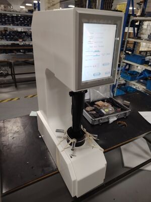 تستر سختی راکول صفحه لمسی HR-150/45DX